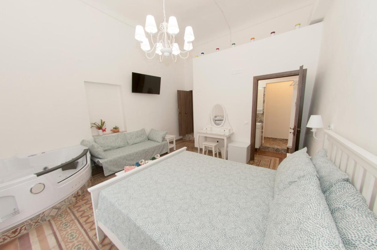 La Serva Padrona Taranto Kültér fotó